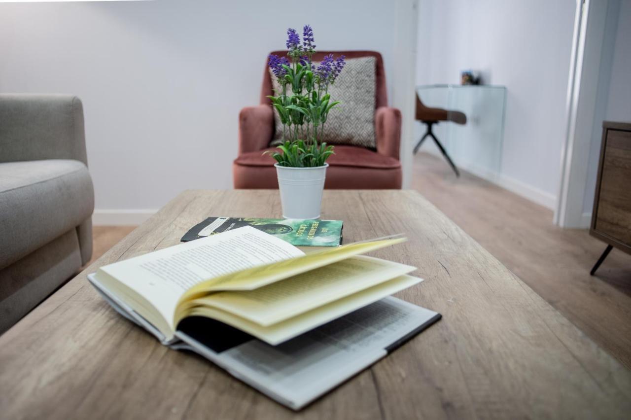 Apartamentos Turisticos Moret11-1B Касерес Экстерьер фото