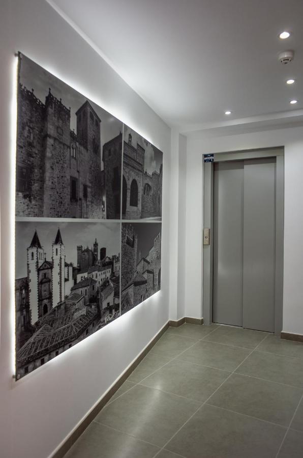 Apartamentos Turisticos Moret11-1B Касерес Экстерьер фото